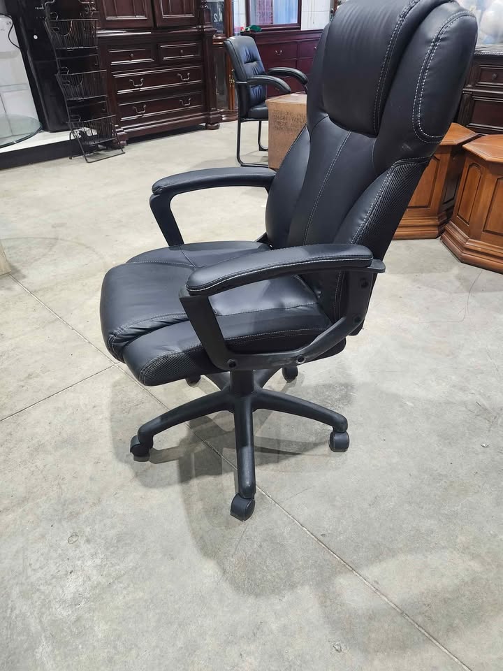 Bonded Leather Reclining Office Chair
