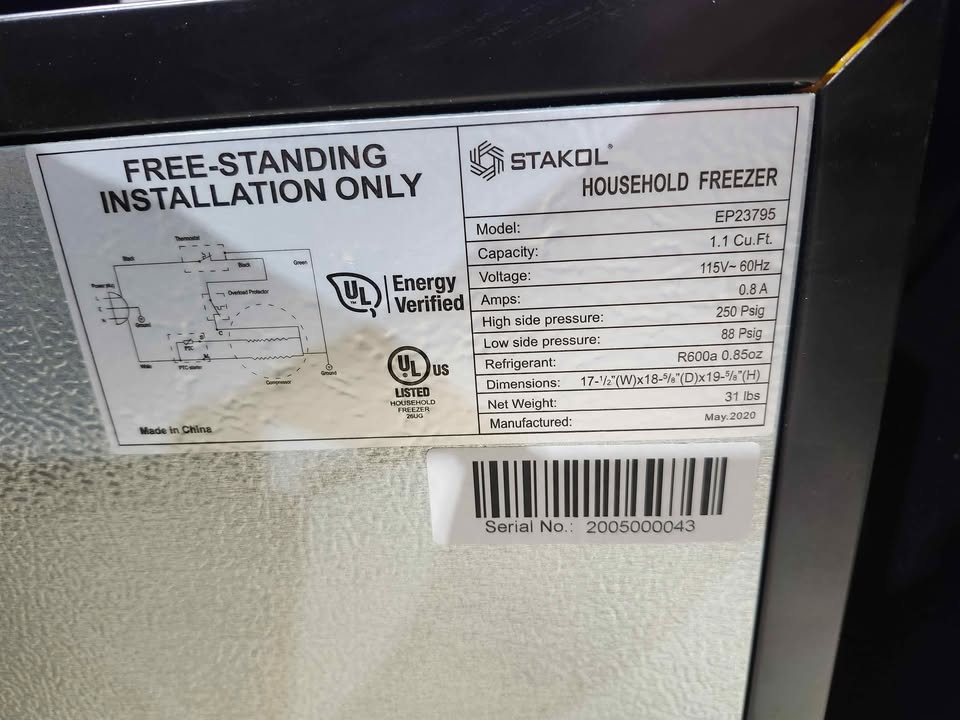 Compact Mini Fridge 1.7cu.ft - Danby & Stakol