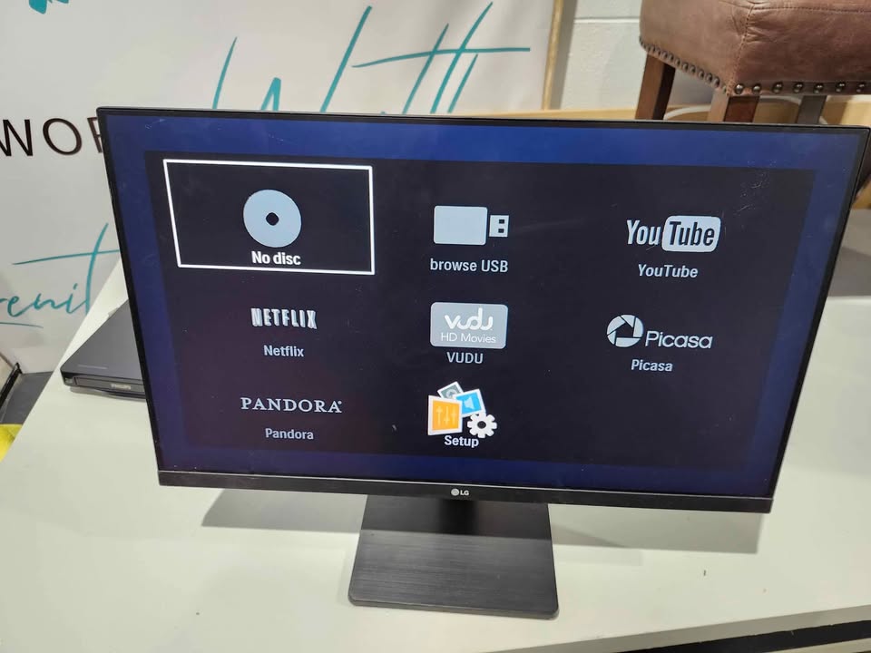 LG 27" IPS Full HD Display Monitor