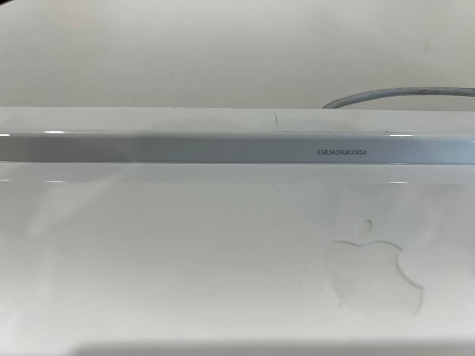 Apple Slim Wired USB Keyboard with Numeric Keypad (2007)