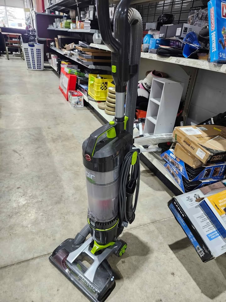 Hoover Air WindTunnel 3 Upright Steerable Vacuum Cleaner