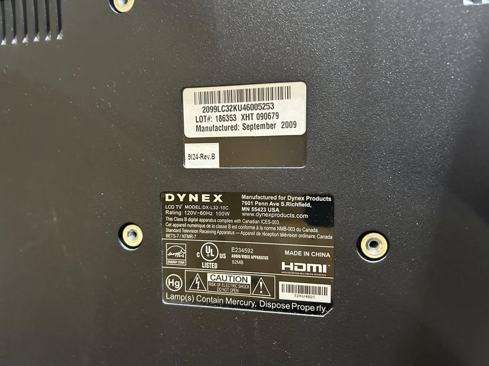 Dynex 32" LCD TV