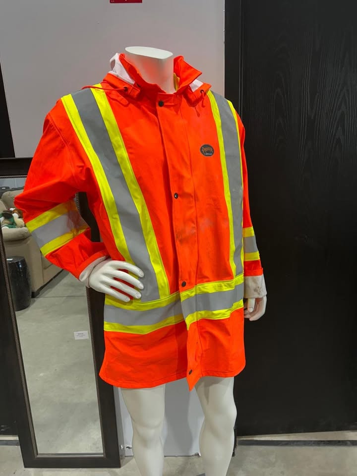 Pioneer Flame Resistant PU Stretch Hi-Vis Waterproof Jacket - Hi-Vis Orange - SIZE XL