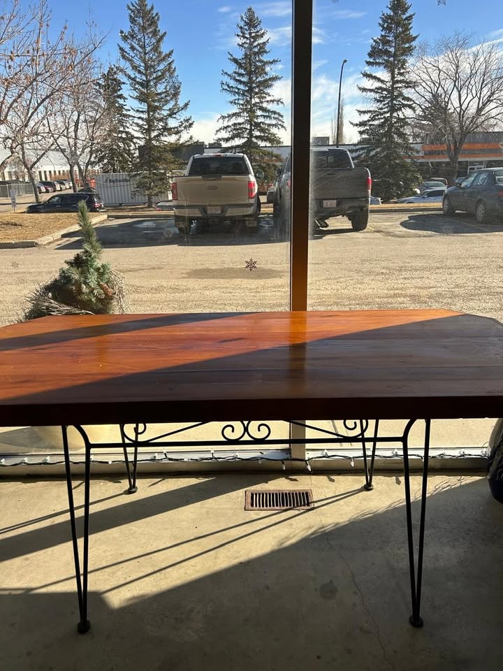 Vintage Table - Metal and wood
