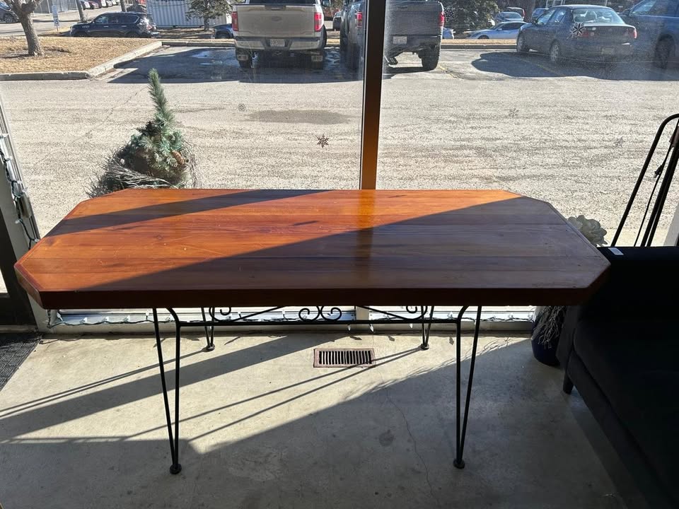 Vintage Table - Metal and wood