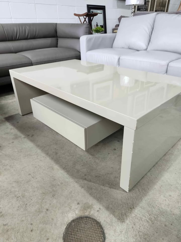 Modern Stylish Coffee Table with Hanging Drawer