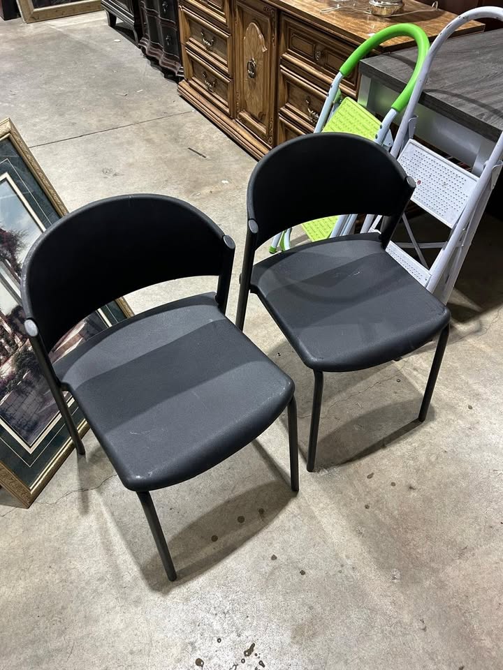 Office Stackable Chairs - 8 Available