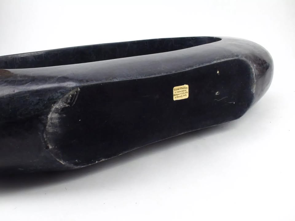 Marquis Collection Of Beverly Hills, Extra Large Art Deco Vase In Black