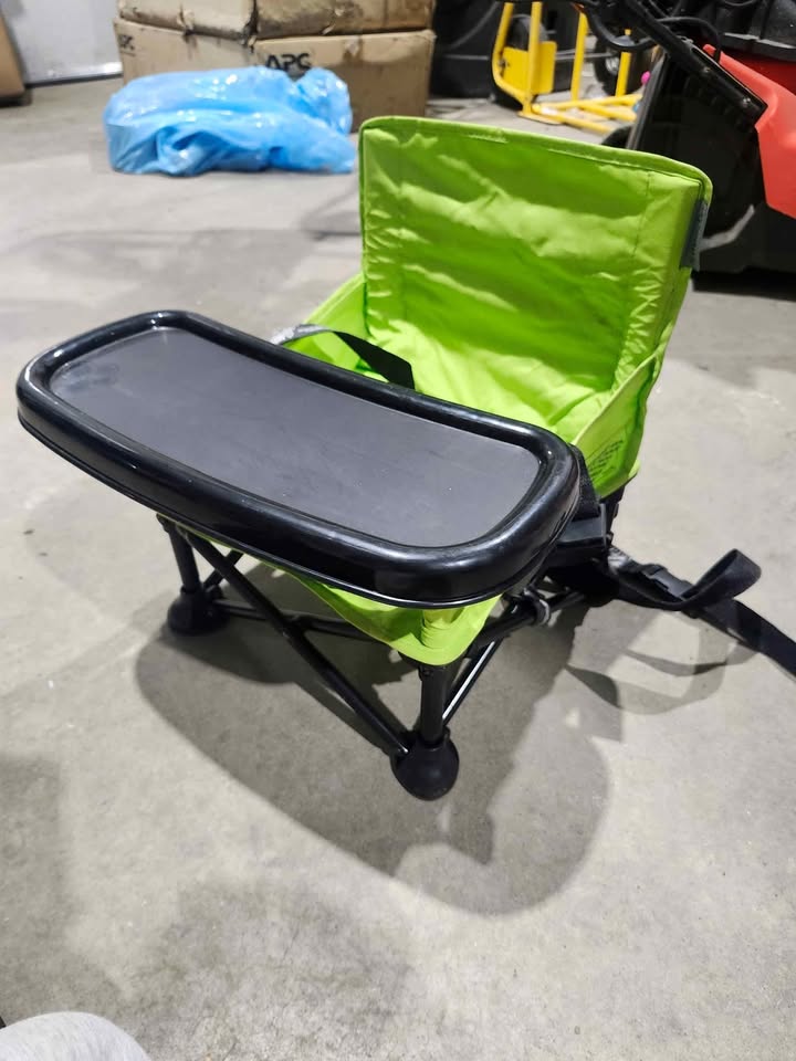 Summer Infant Pop 'n Sit Portable Booster