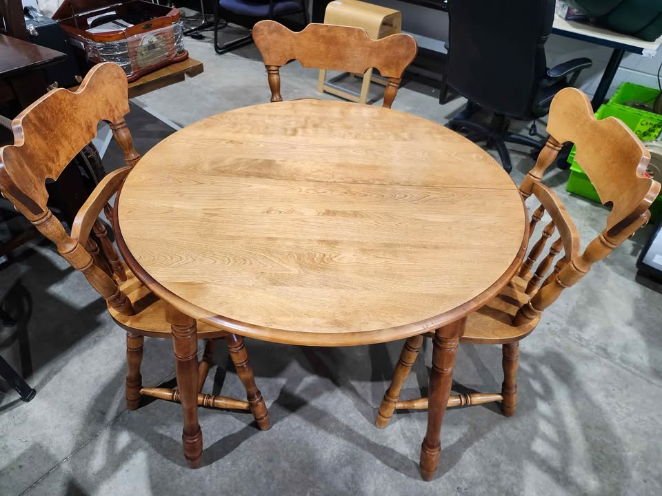 Solid Wooden Round Dining Table & 4 Chairs
