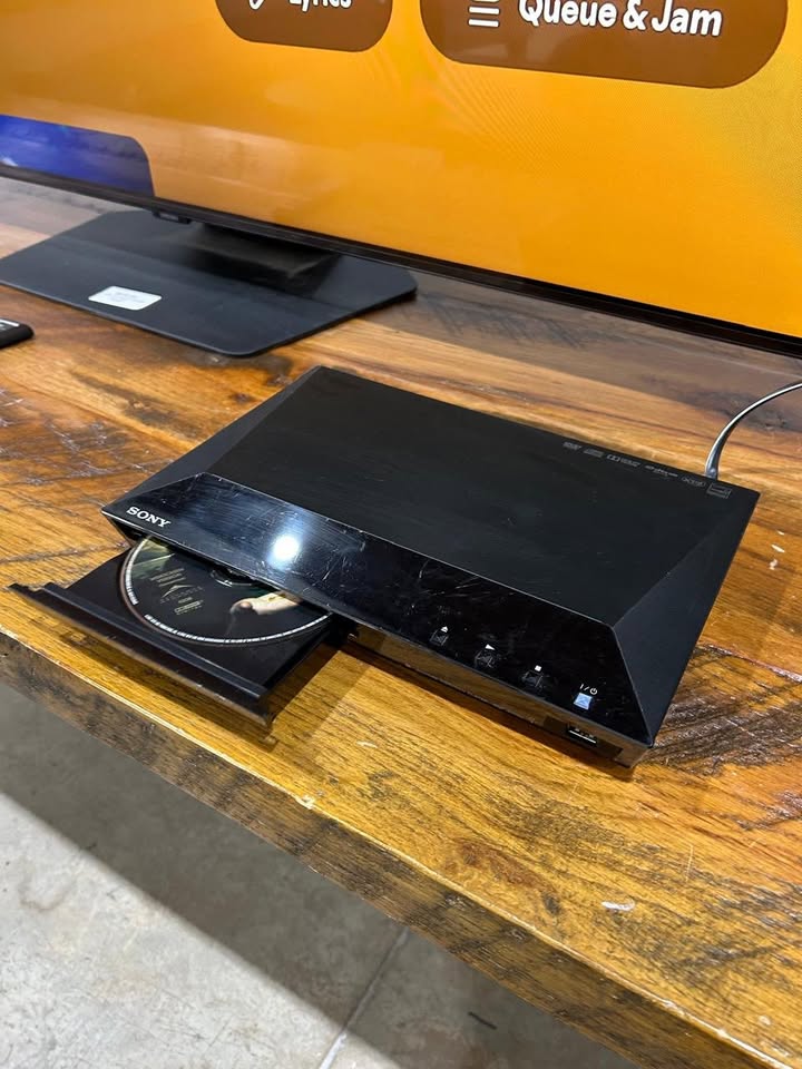 Sony BDP-BX110 Blue-Ray player (no remote)