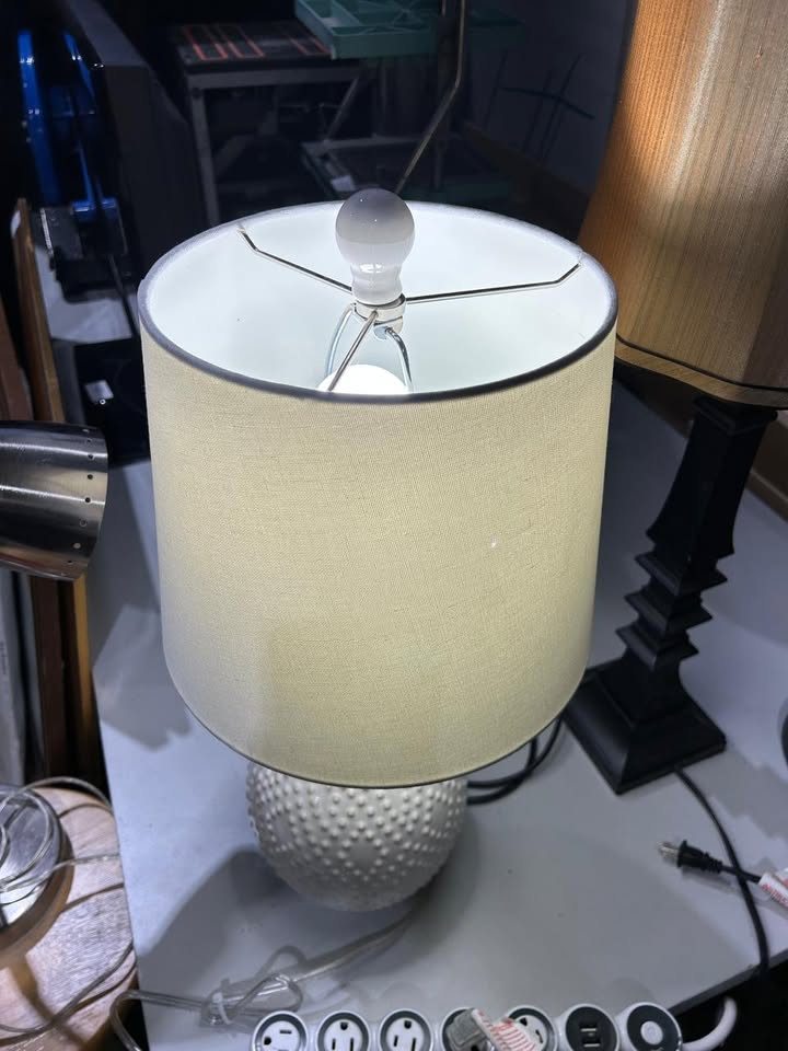 White design Table lamp