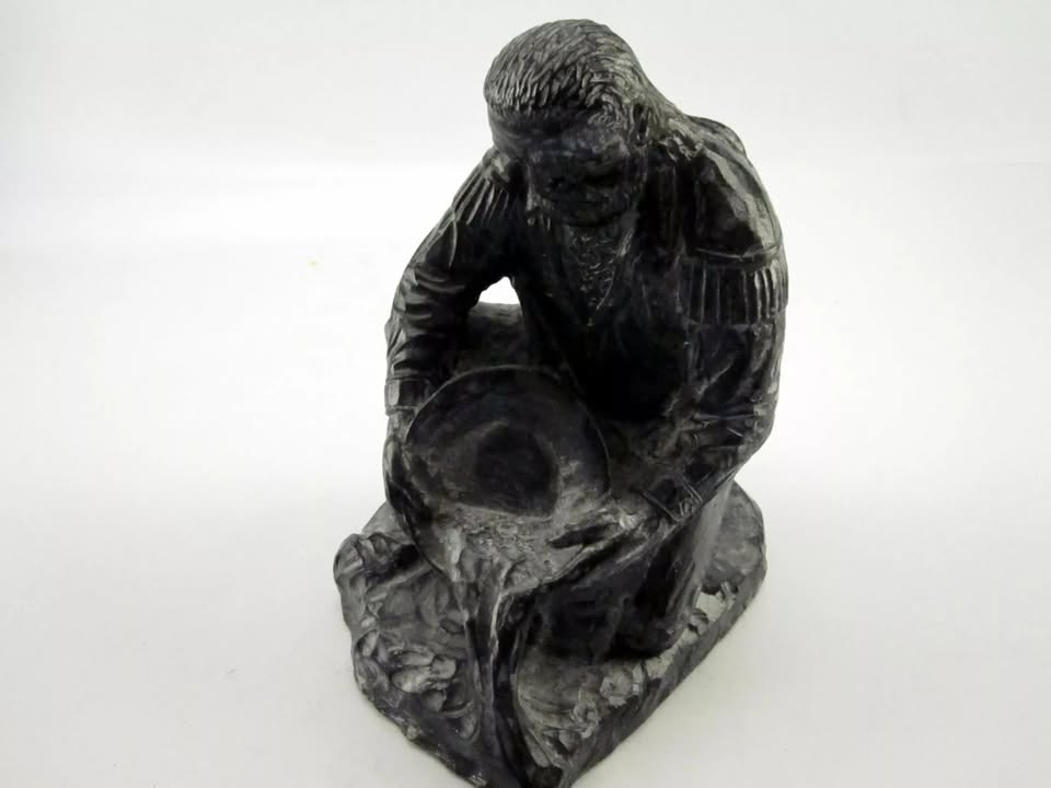 Jolin 9" Canada Soapstone Vintage Gold Panner Pioneer