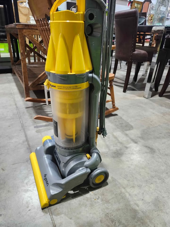 Dyson DC07 All-Floors Cyclone Upright Vacuum Cleaner