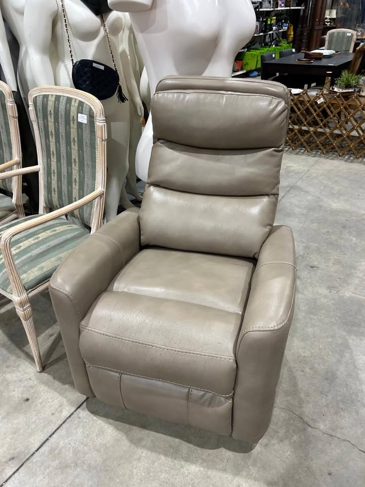 Modern Beige Faux Lether Recliner - Untested (no plug)