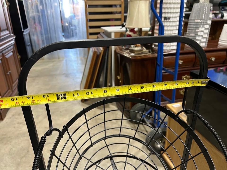 3-tier Market Baskets shelf