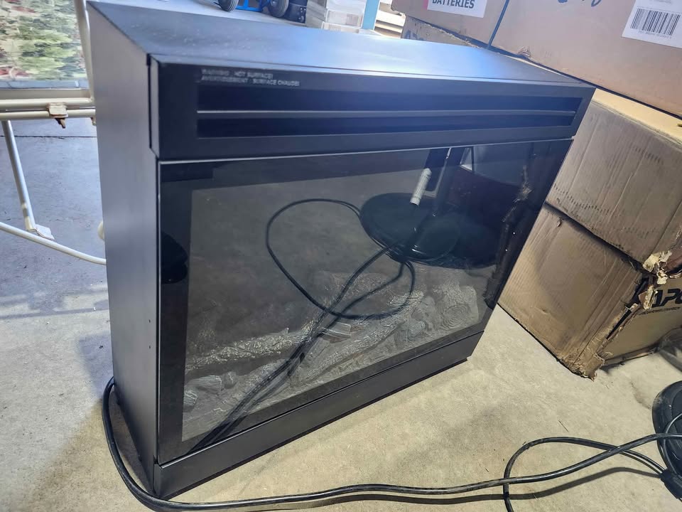 MasterFlame 1500W Electric Fireplace Insert