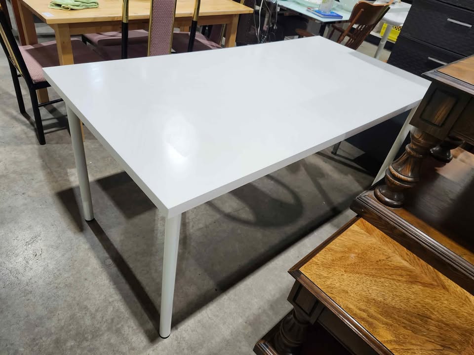Ikea LAGKAPTEN Large Dining Table/Desk - White