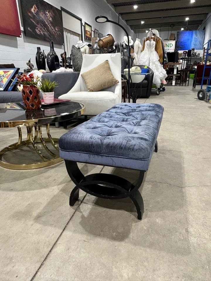 Vintage Style Blue Velvet Bench
