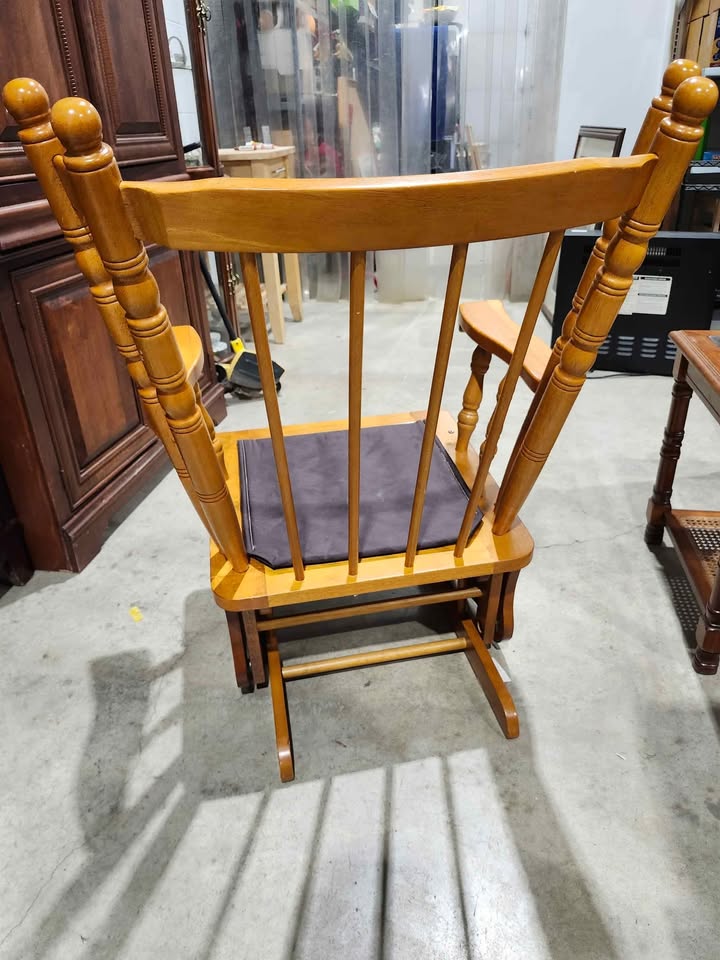 Tell City Chair Style Solid Oak Glider ROCKER Chair (No Cushions)