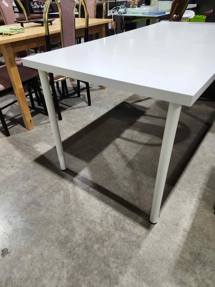 Ikea LAGKAPTEN Large Dining Table/Desk - White