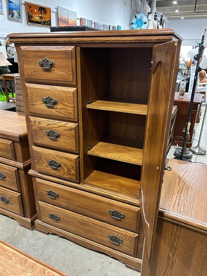 Oak Wood Palliser Chest with Armoire