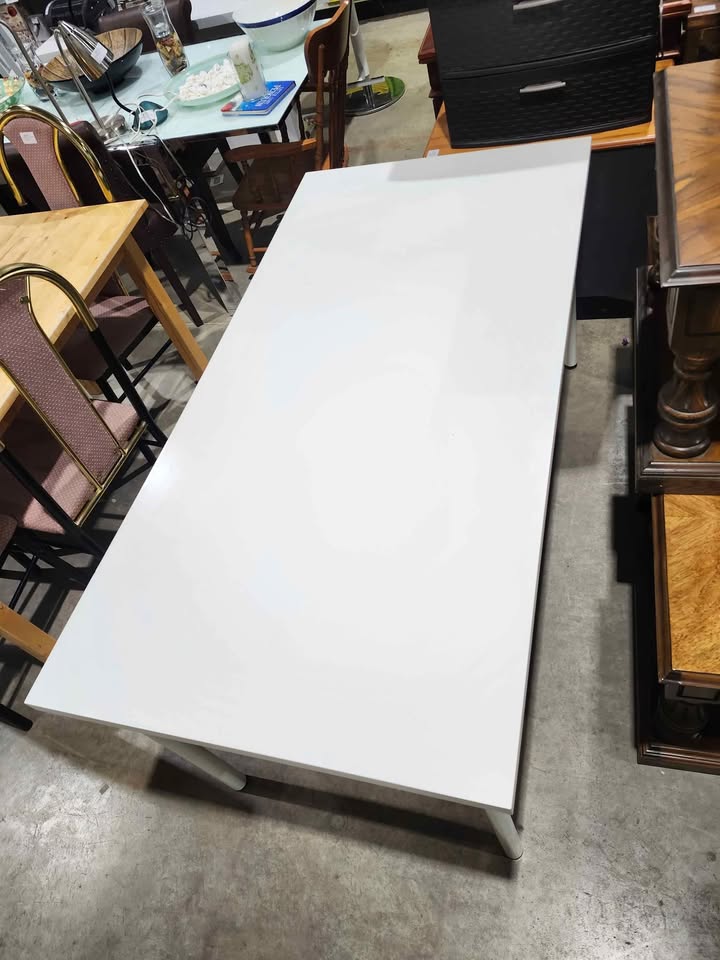 Ikea LAGKAPTEN Large Dining Table/Desk - White