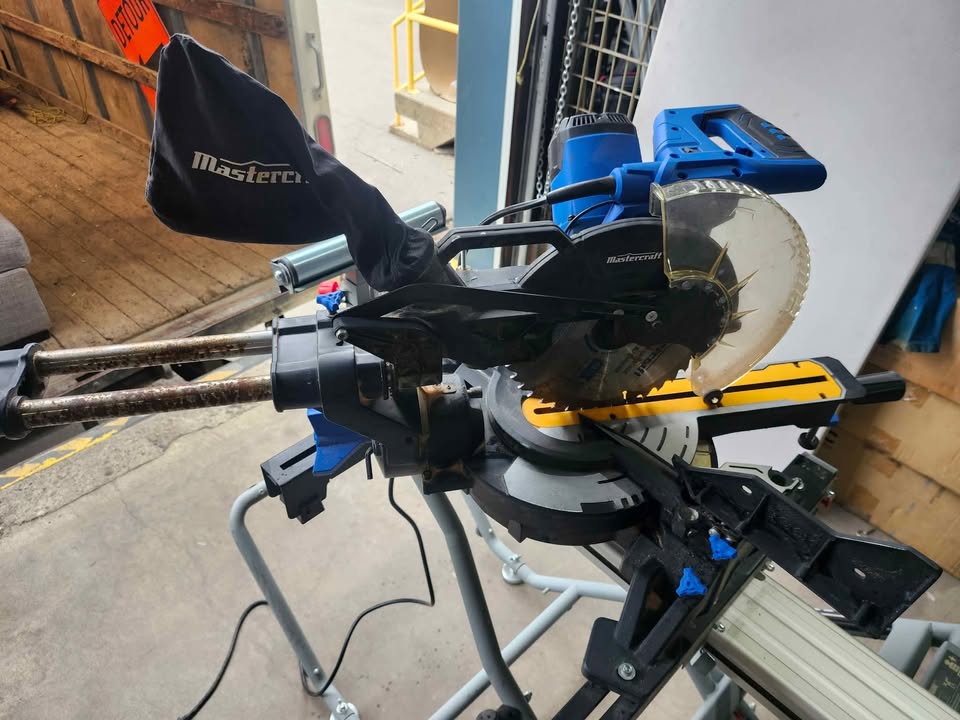 Mastercraft 10" Sliding Compound Mitre Saw + Maximum Easy-Rise Heavy Duty Stand