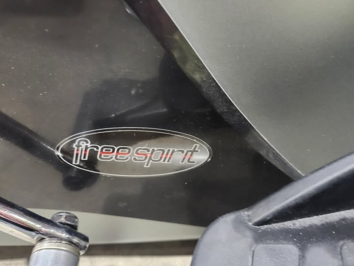 Elliptical Cross Trainer Machine - Free Spirit