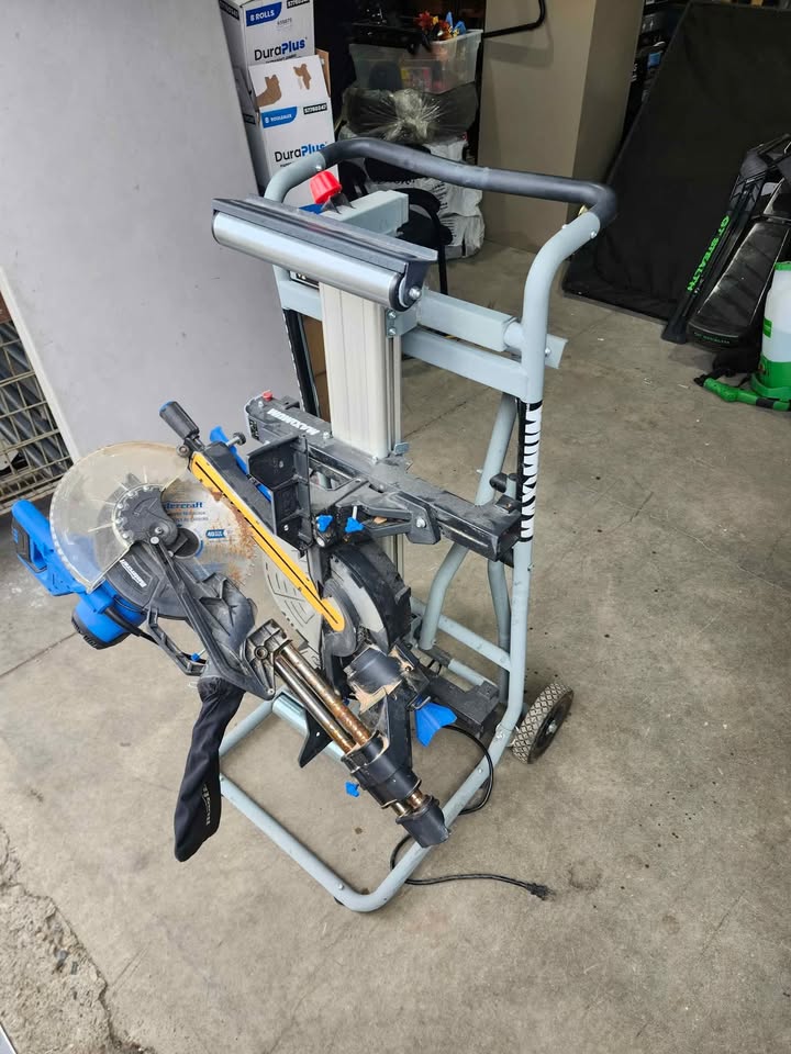 Mastercraft 10" Sliding Compound Mitre Saw + Maximum Easy-Rise Heavy Duty Stand
