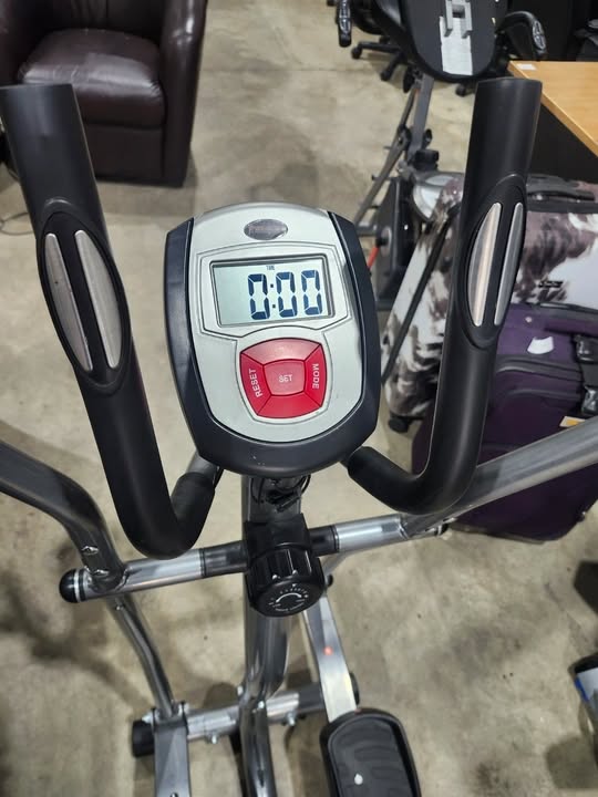 Elliptical Cross Trainer Machine - Free Spirit