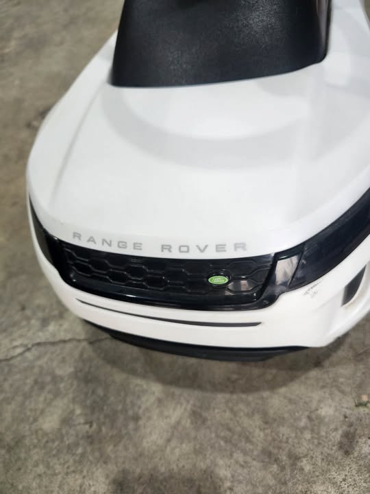 Range Rover Ride-on Toy Car
