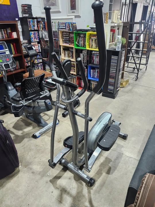 Elliptical Cross Trainer Machine - Free Spirit
