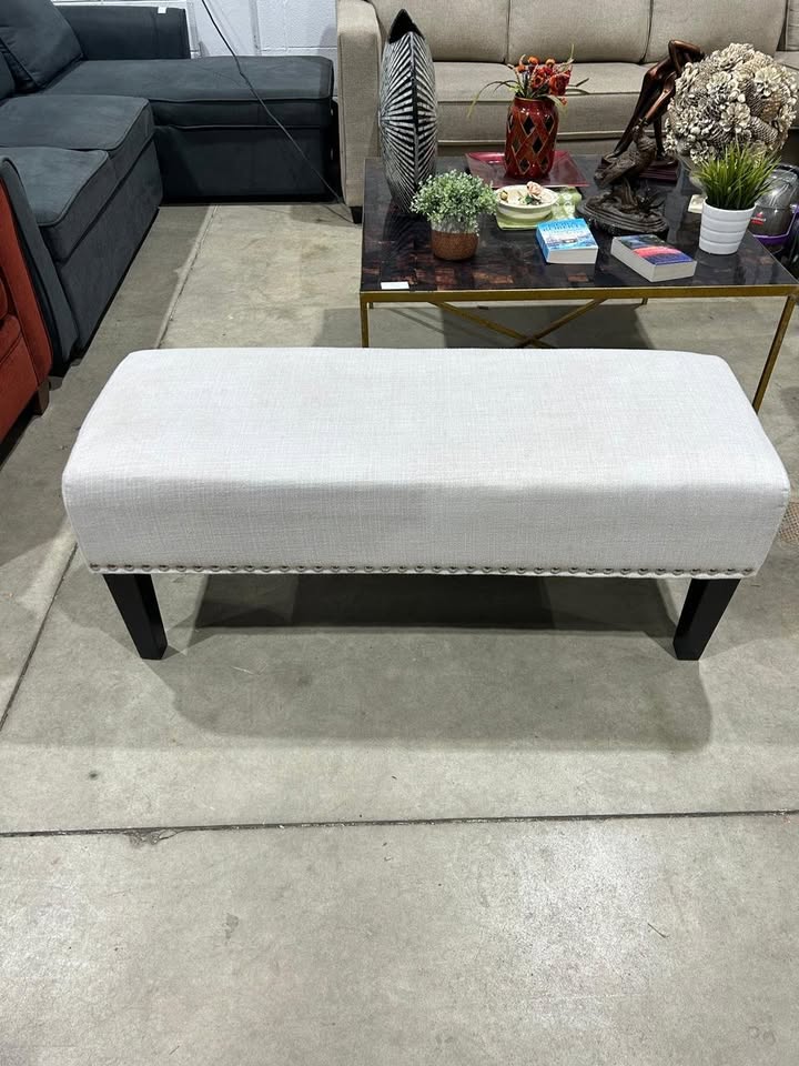 Ashley Beauland Accent Bench