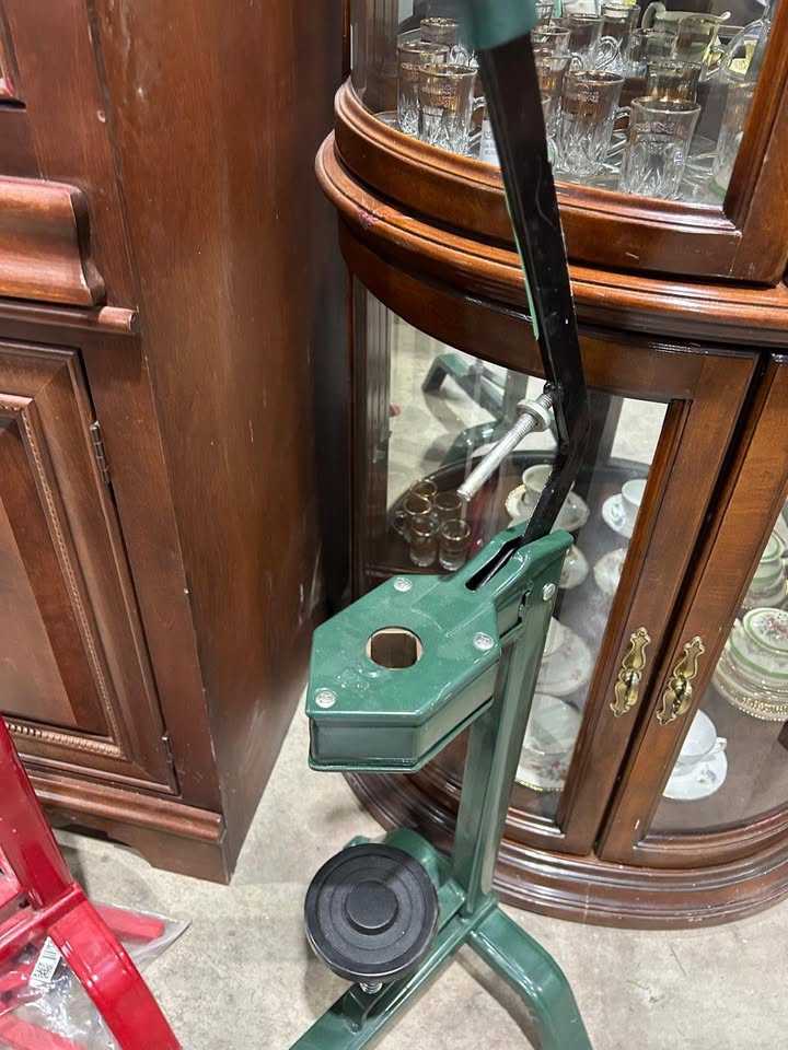 Vintage Bottle Capper