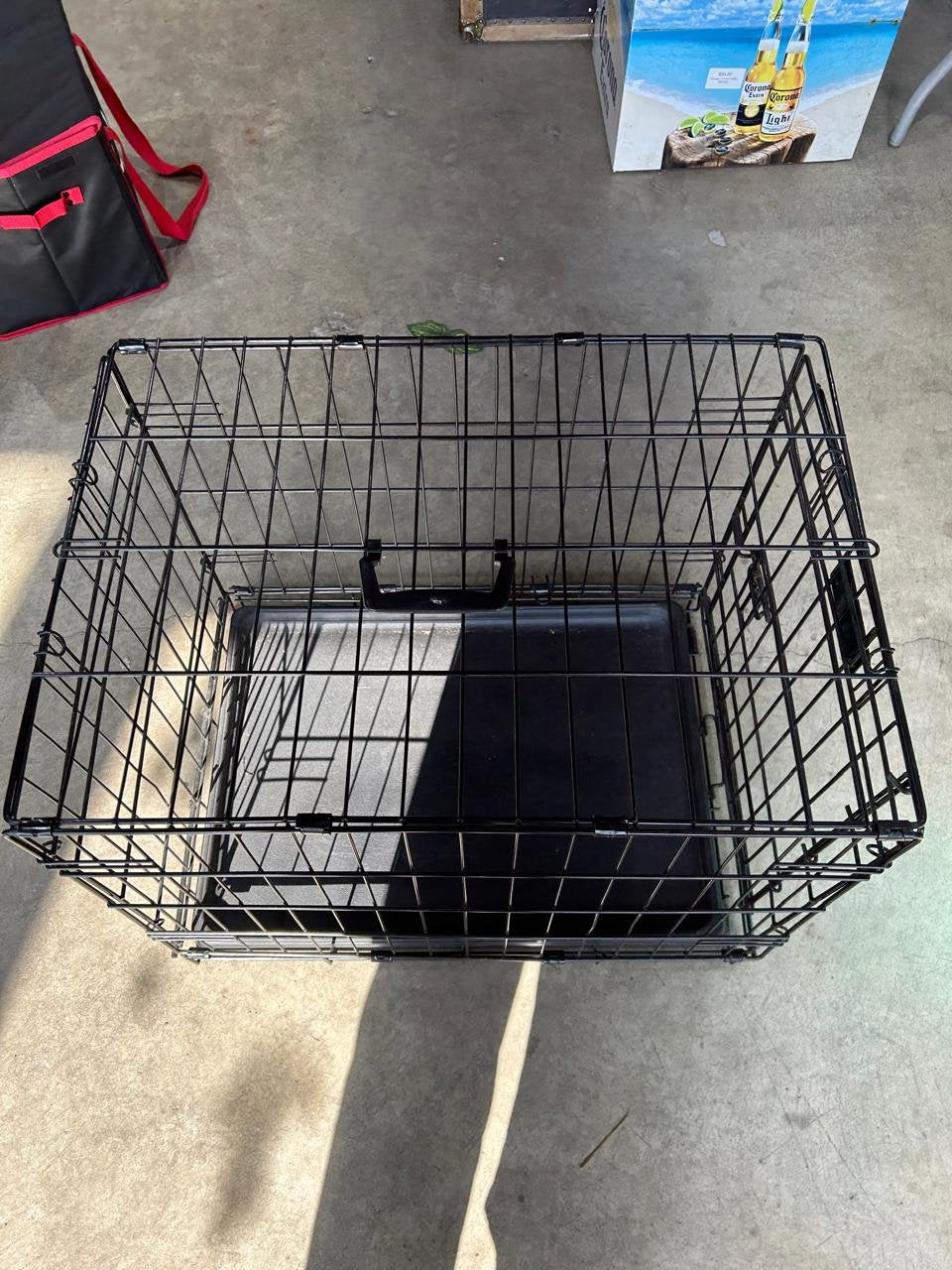 Black Metal Dog Crate