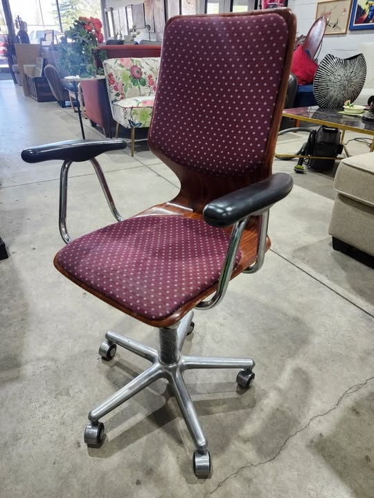 Vintage Mid-Century Modern Office Chair