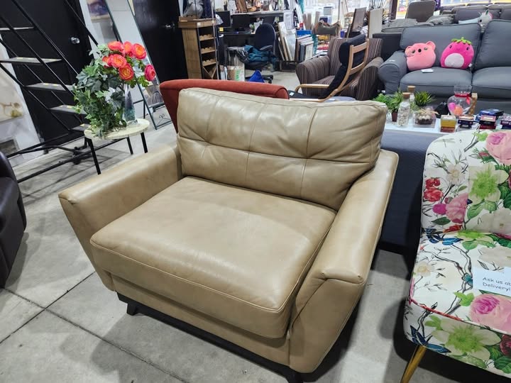 La-Z-Boy Beige Leather Chair & A Half