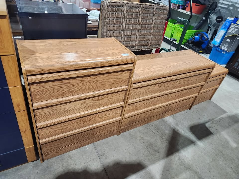 Bedroom Furniture Set - Dresser, Chest of Drawers & Nightstand