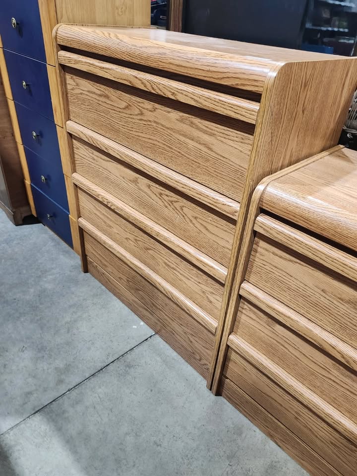 Bedroom Furniture Set - Dresser, Chest of Drawers & Nightstand