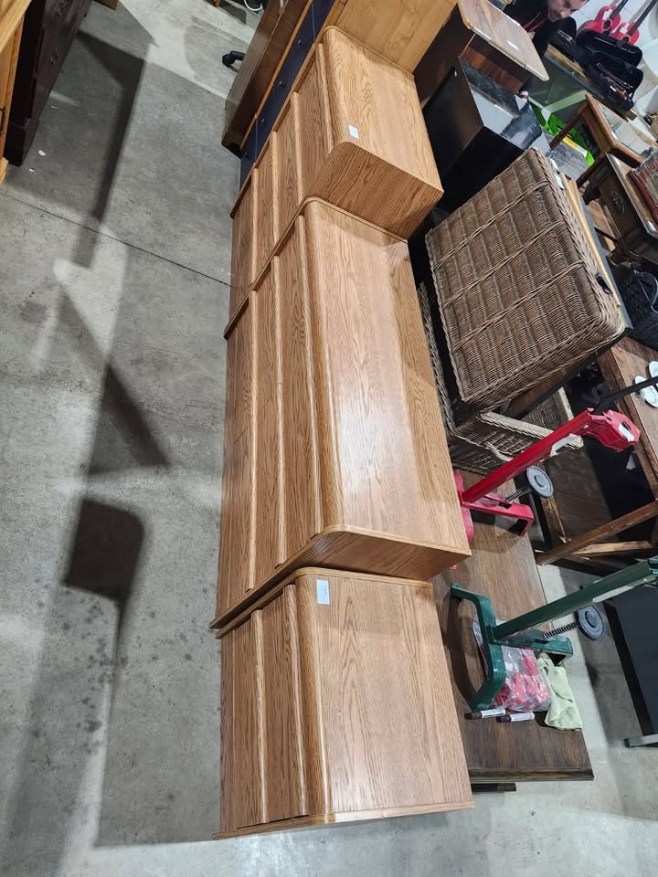 Bedroom Furniture Set - Dresser, Chest of Drawers & Nightstand