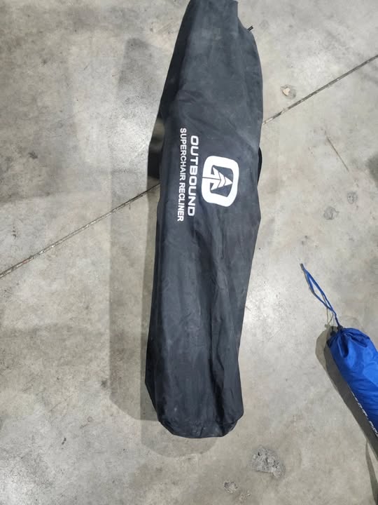 Large Padded Outbound Camping Superchair Recliner