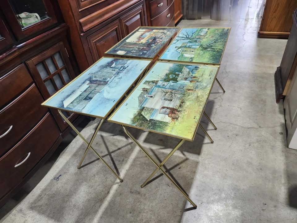 Vintage Frank M Hamilton Four-Piece Nesting TV Trays