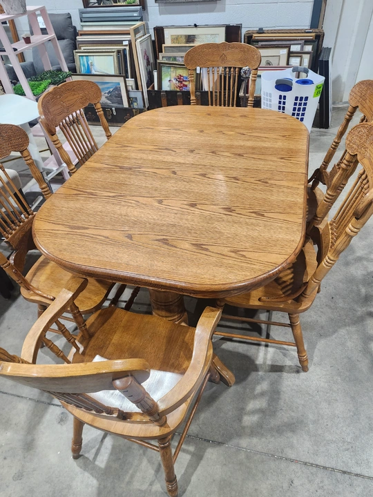 Oak Extendable Dining Table Set - 6 Chairs