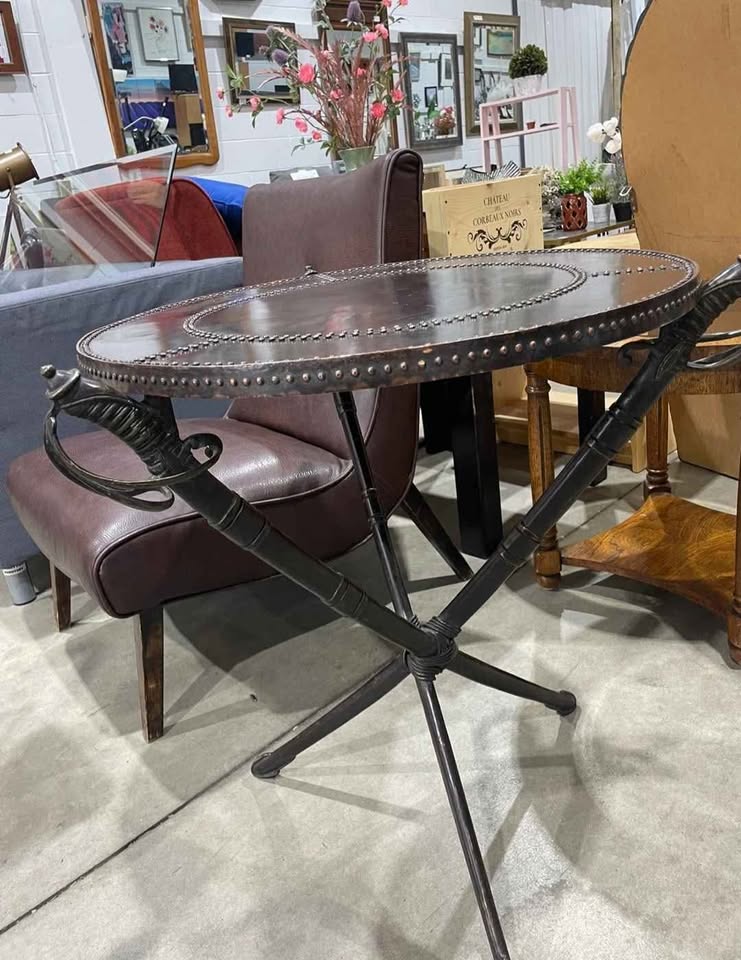 Unique Sabre Leg Occasional Table