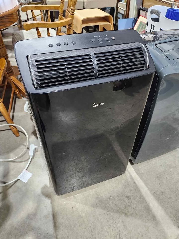Midea Portable Air Conditioner 12000 BTU