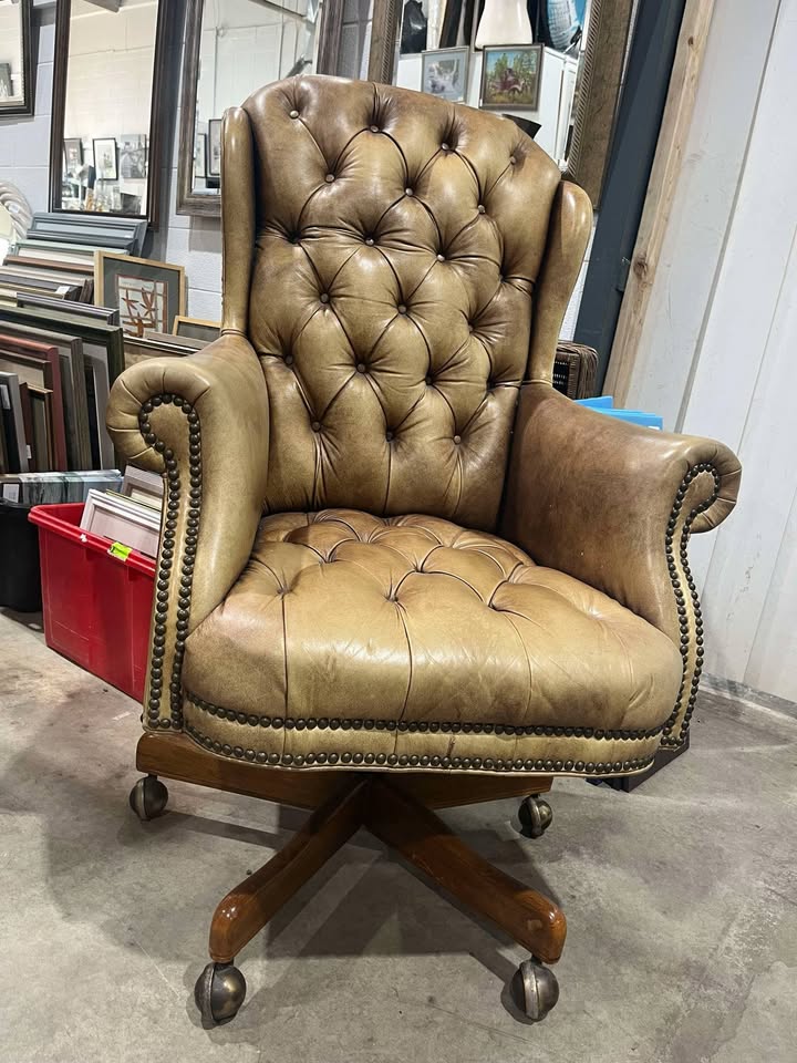 Vintage Leather Office Chair (Thomasville)