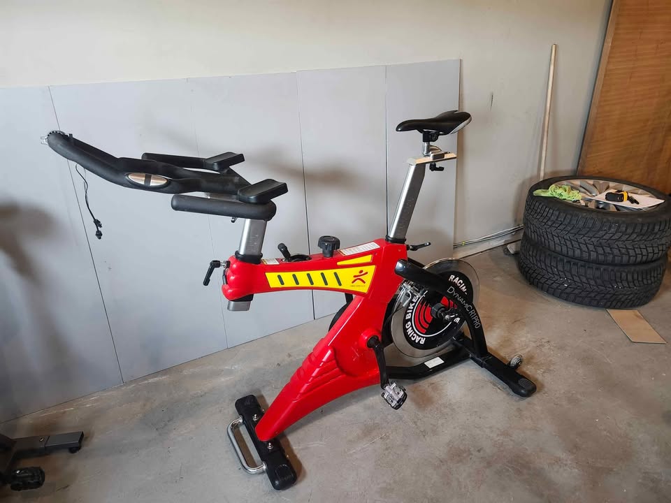 Dynamic Racing R1 Pro Stationary Bike