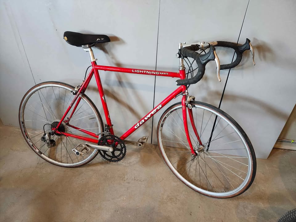 Dawes Lightning Sport Road Bike