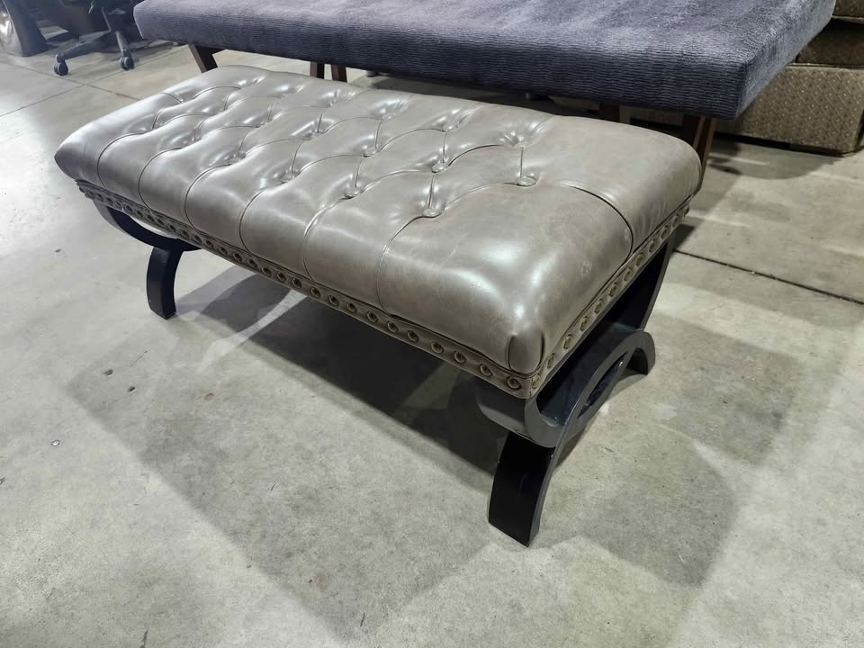Grey Tufted Faux Leather Ottoman/Bench